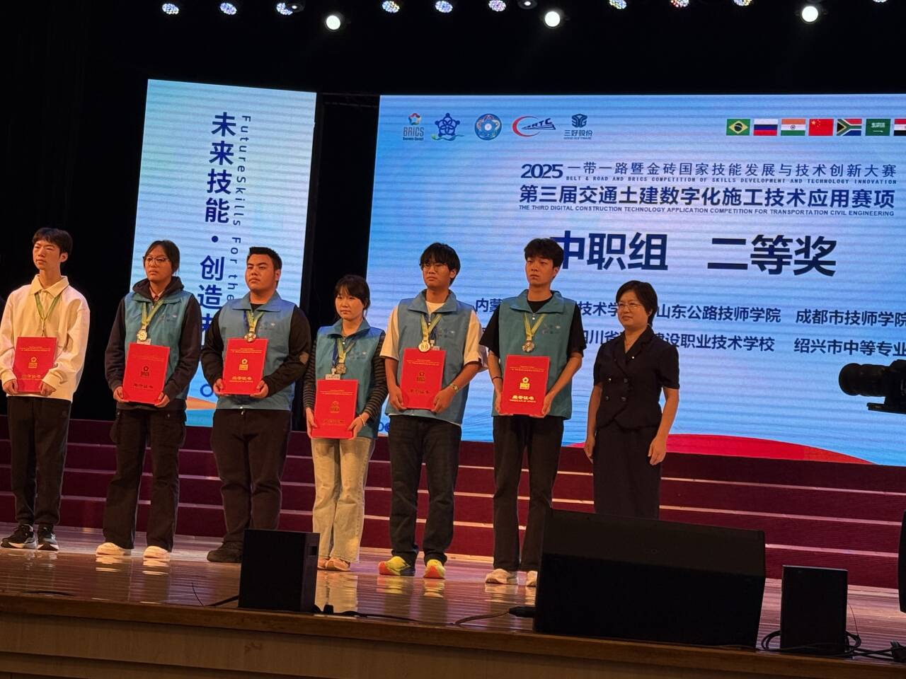 图片3.png 图片3.png